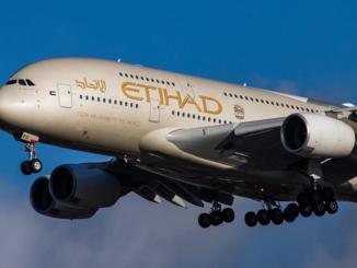 Etihad Airways Bebas Plastik 1