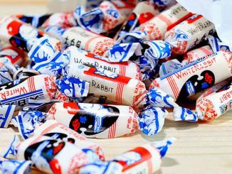 White Rabbit Positif Gelatin Babi 1